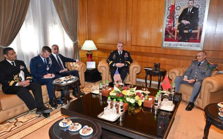 Encuentro entre el Ministro de Defensa de Marruecos y el Jefe del Estado Mayor de EE. UU.